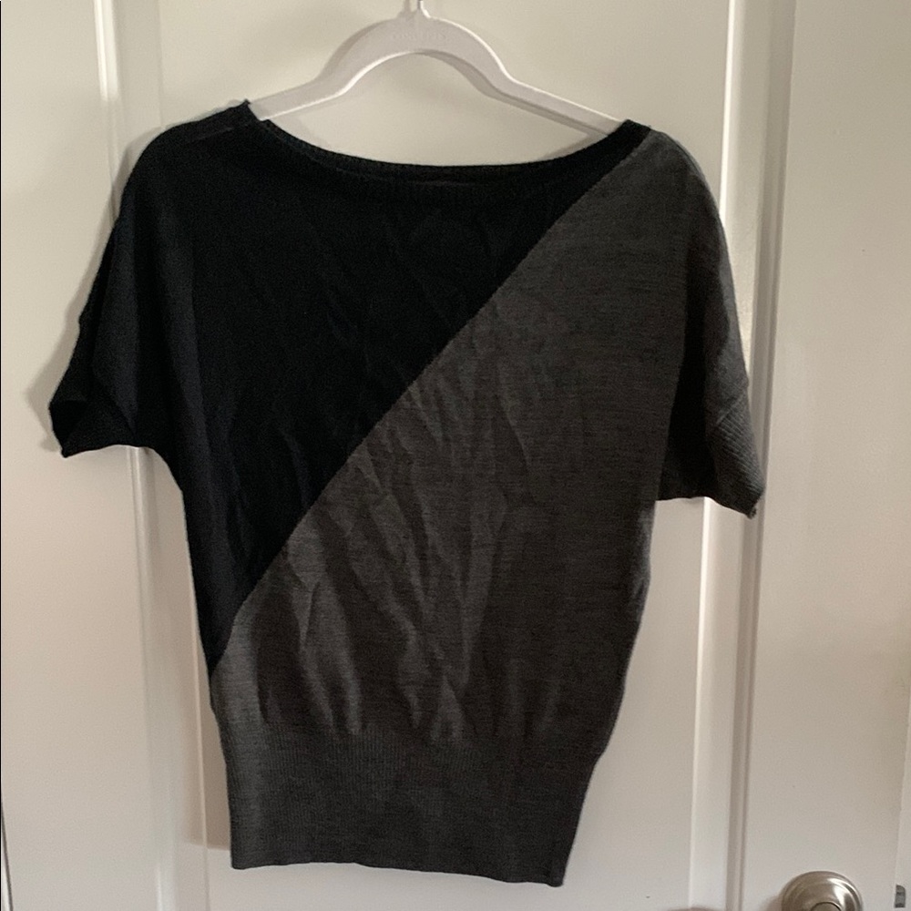 Rare The Limited Black and Gray Short Sleeve Sweater